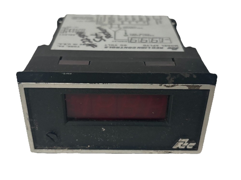 Red Lion Controls Model APLVD / APLVD400 1692 Panel Meter