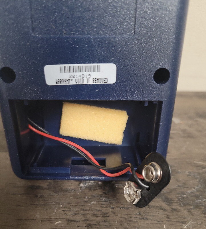 Extech Instruments 407123 Thermo-Anemometer with Case Missing Probe Works!