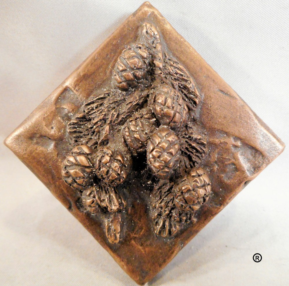 Bronze Pinecones Decorative Dot