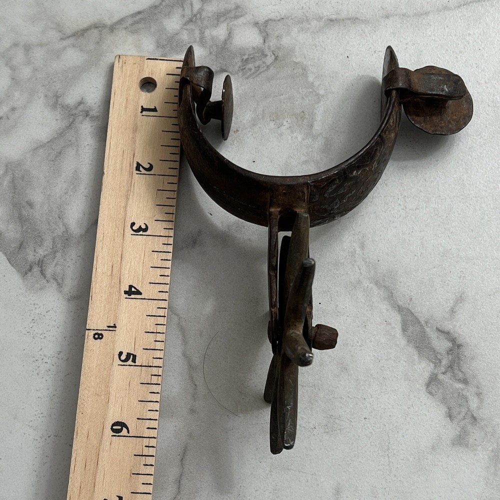 Antique 1900s Engraved One Western Spur Unmarked