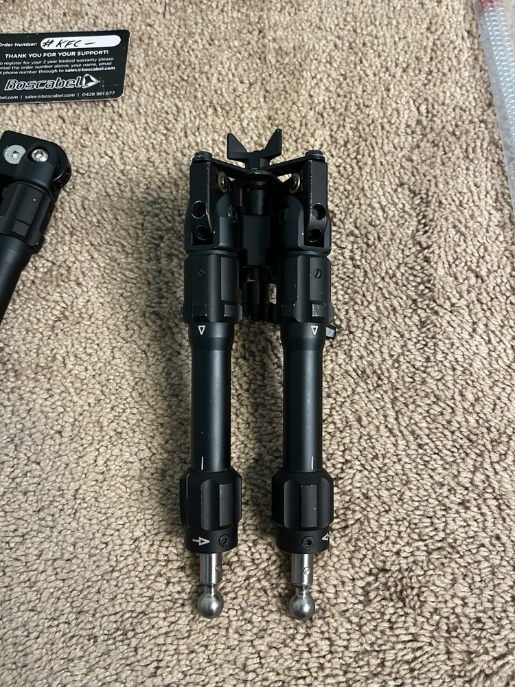 BOSCABEL Bel Lock Bipod BLV3C220CP W/ Extra Legs Case