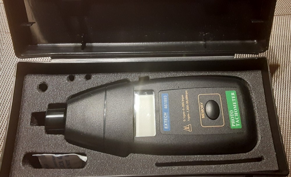 EXTECH 461893  Photo Tachometer