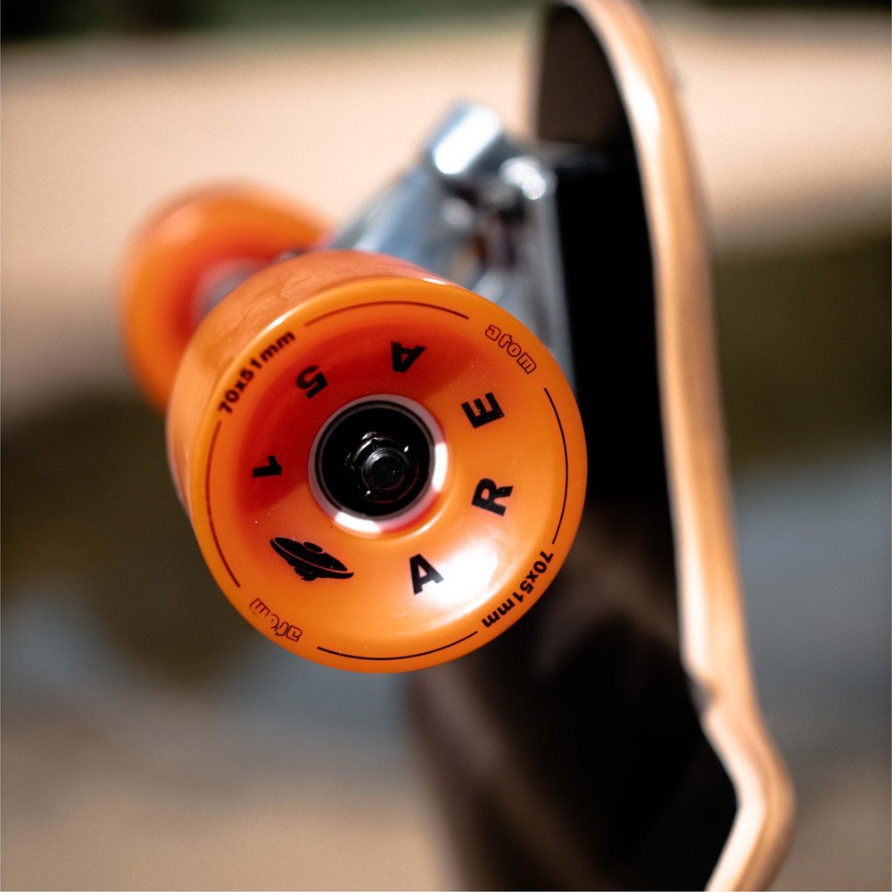 41Inch Drop Deck Longboard for Smooth Rides and Easy Tricks