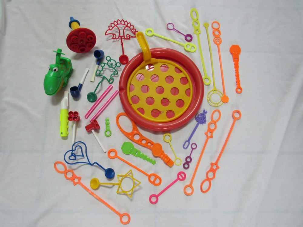 Bubble Storm - Motorized Bubble Helicopter! With Other Assorted Bubble Makers
