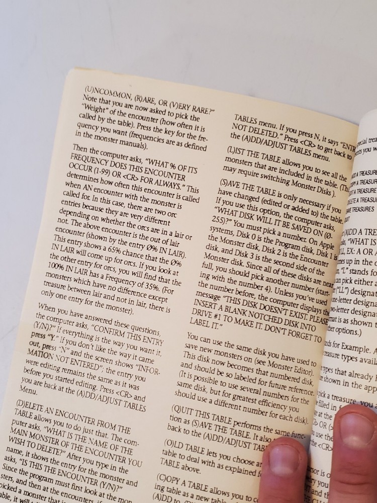 1988 Dungeons & Dragons Masters Assistant Encounters Strategy Guide Black White