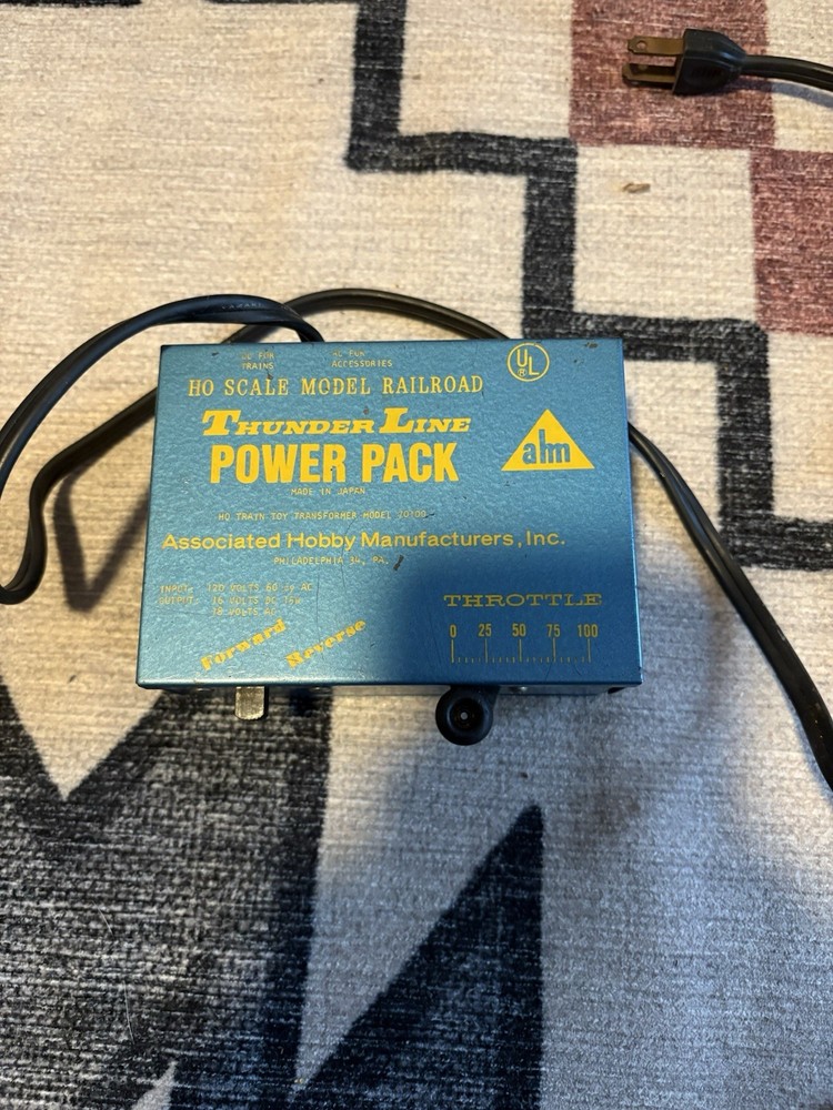 AHM Thunder Line Power Pack Ho Scale Model 70100 For Model Trains