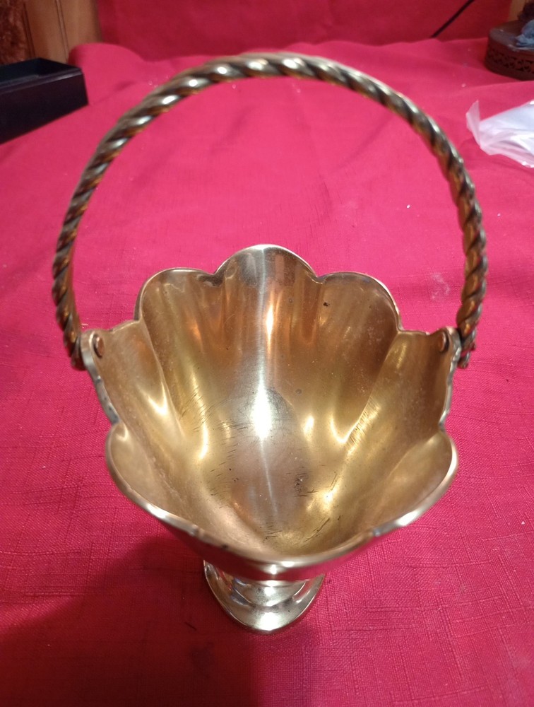 Vintage 6" Hampton Brass Basket