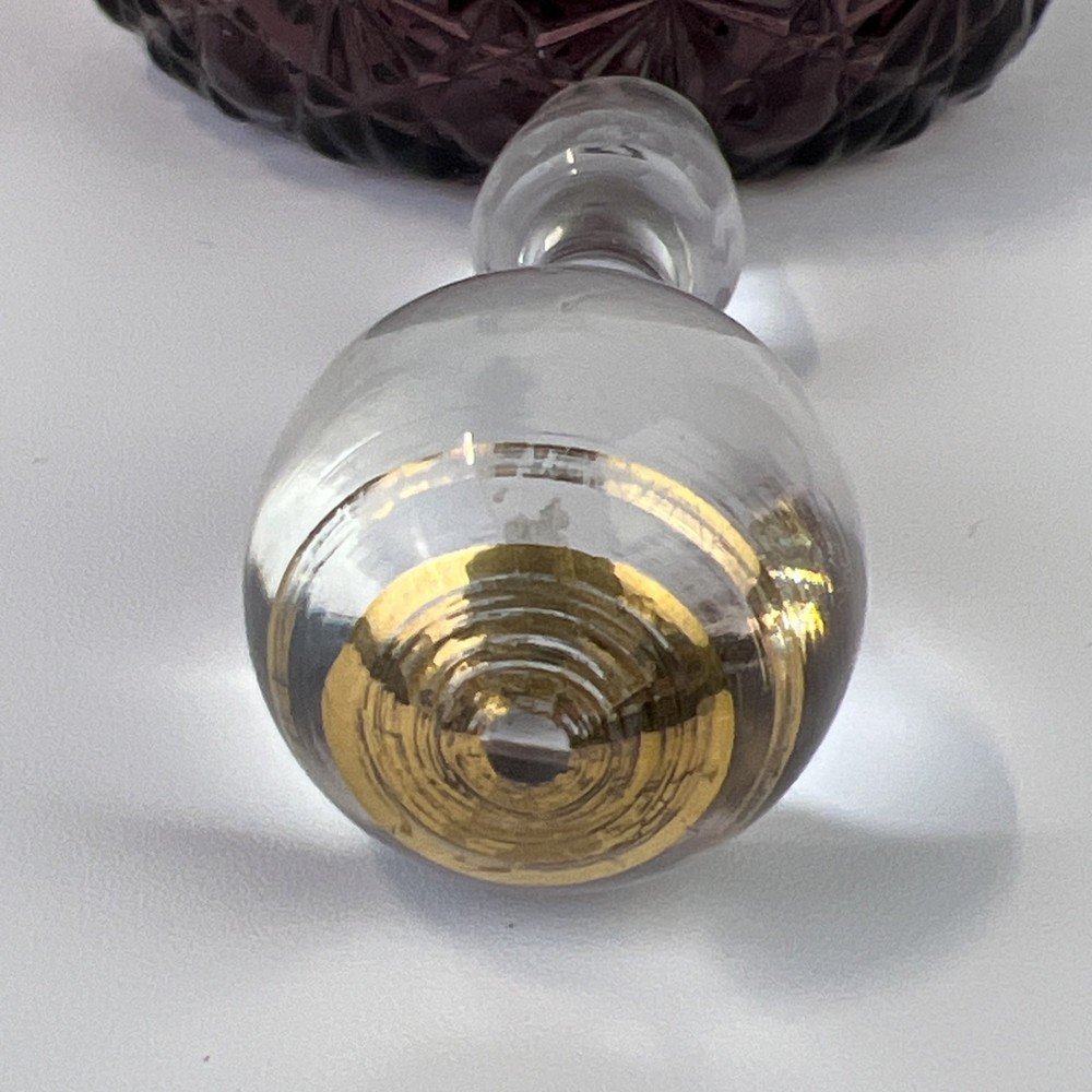 LG WRIGHT Glass Daisy and Button Pattern Cruet w/ Clear Stopper ~ Amethyst