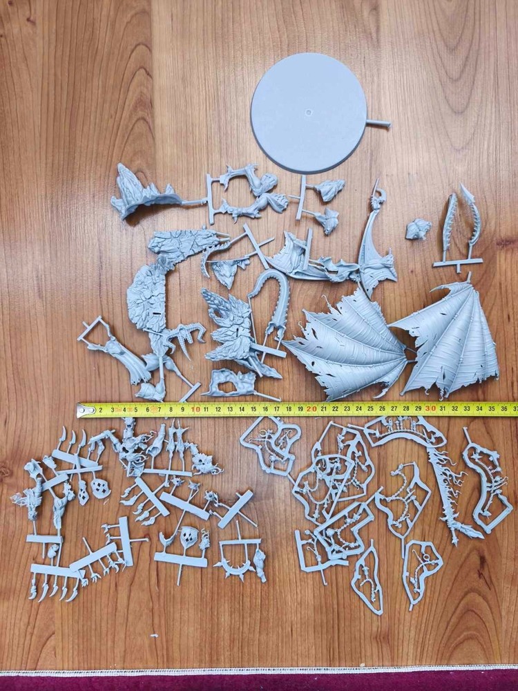be'lakor warhammer Dark master Chaos Miniature Unpainted Figure model disassembl