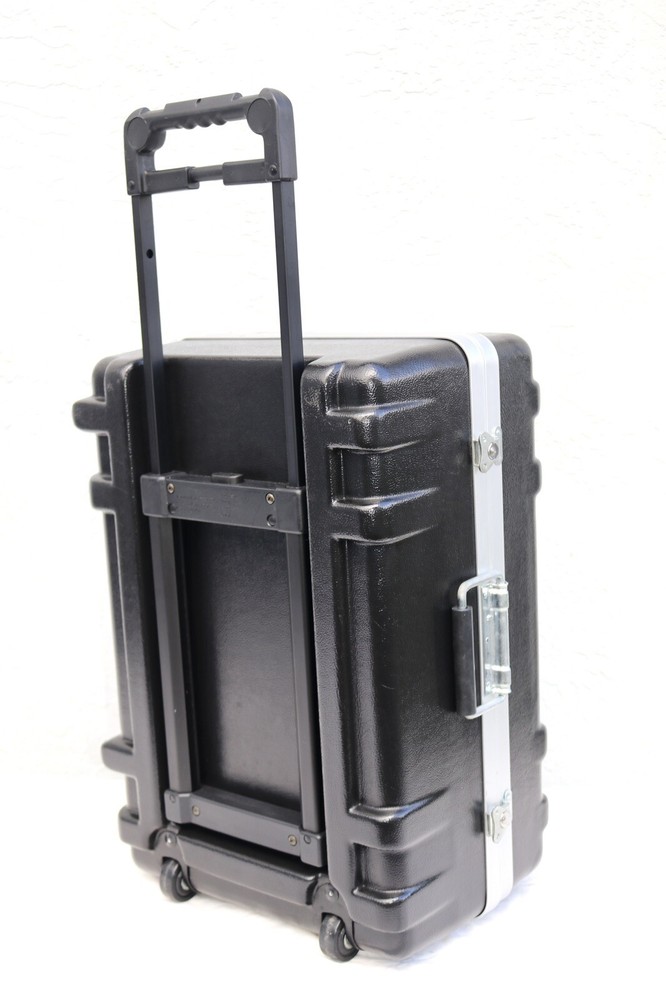Microdermabrasion Machine Package In Excellent Condition