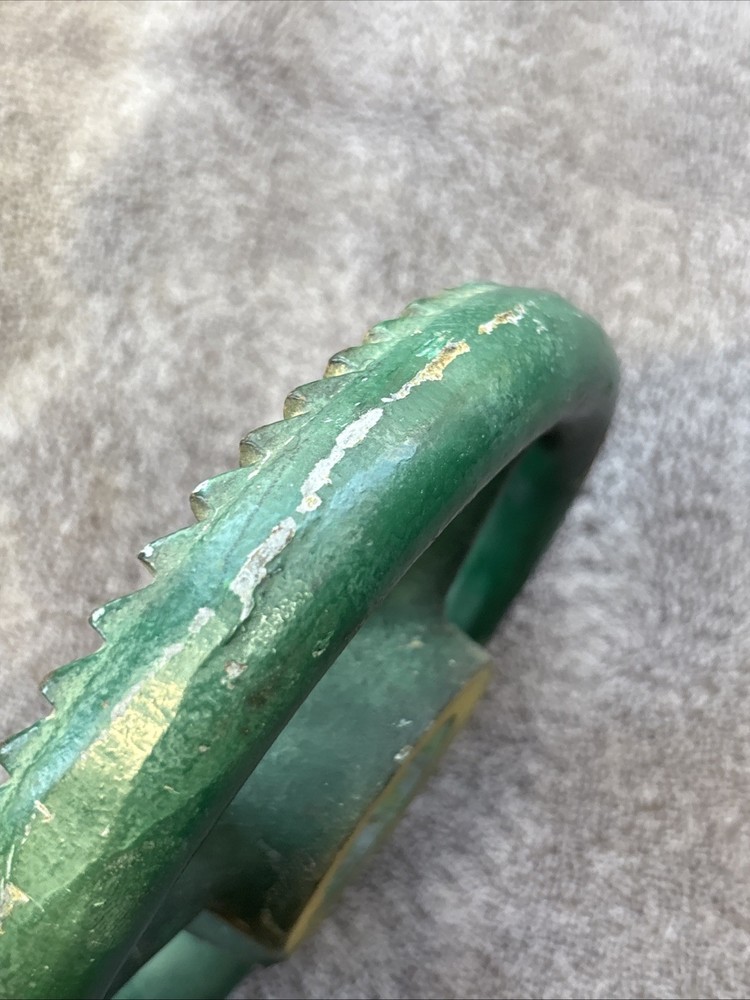 ** MISSING HANDLE** Vintage Champion Blower And Forge Post Drill Feed Gear.