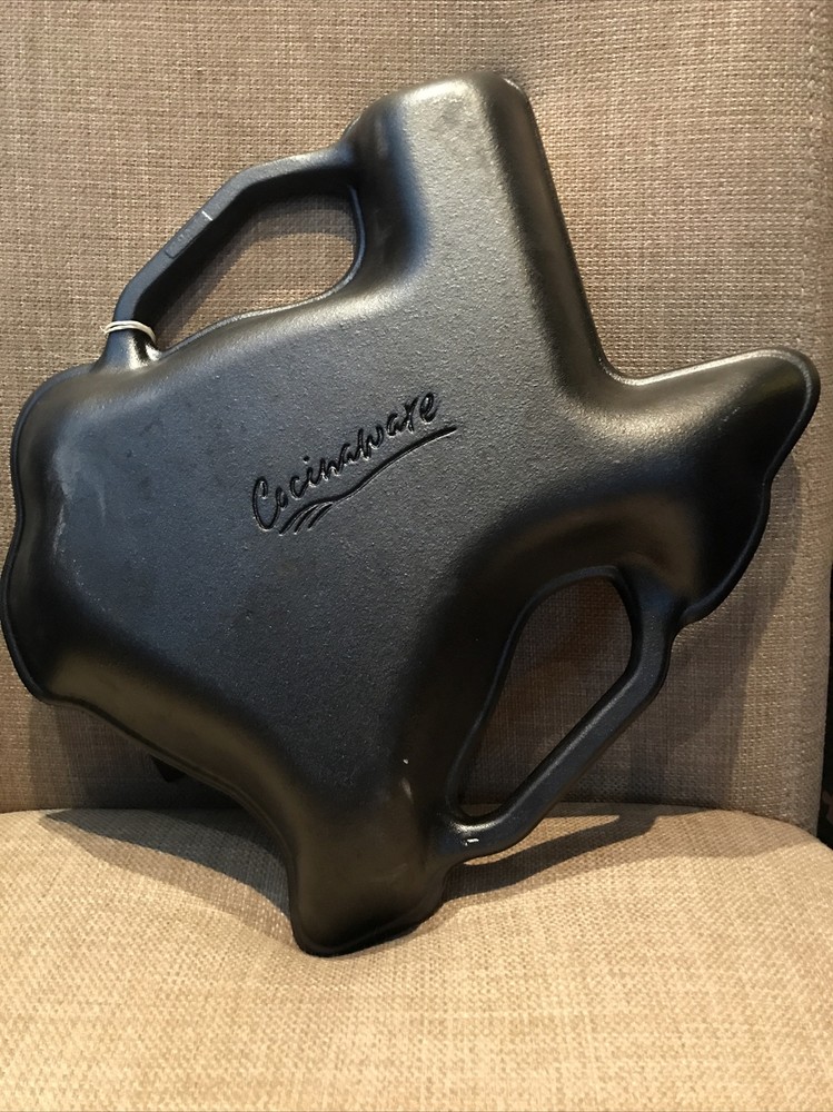 Cocinoware Texas Shaped Cast Iron Skillet NWT