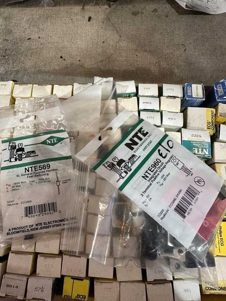 Lot Of Component Chips & Parts