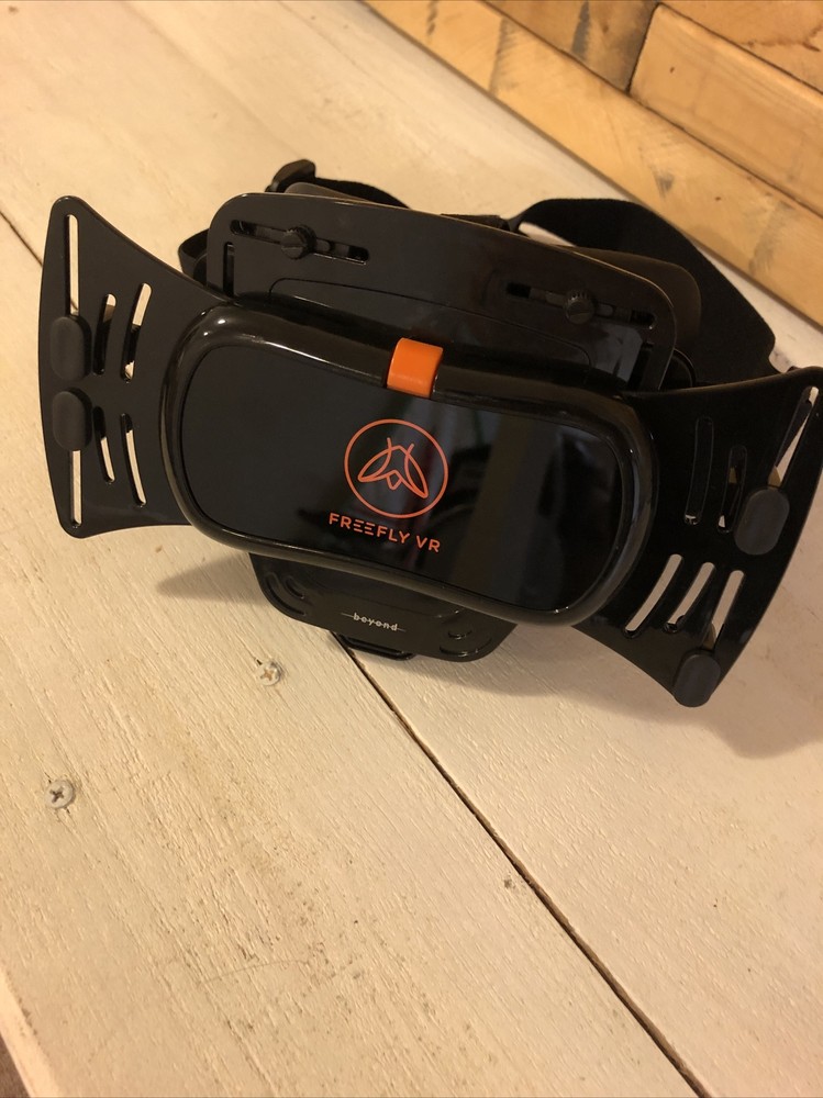 Freefly VR Headset Plus Case Plus Instruction Manual