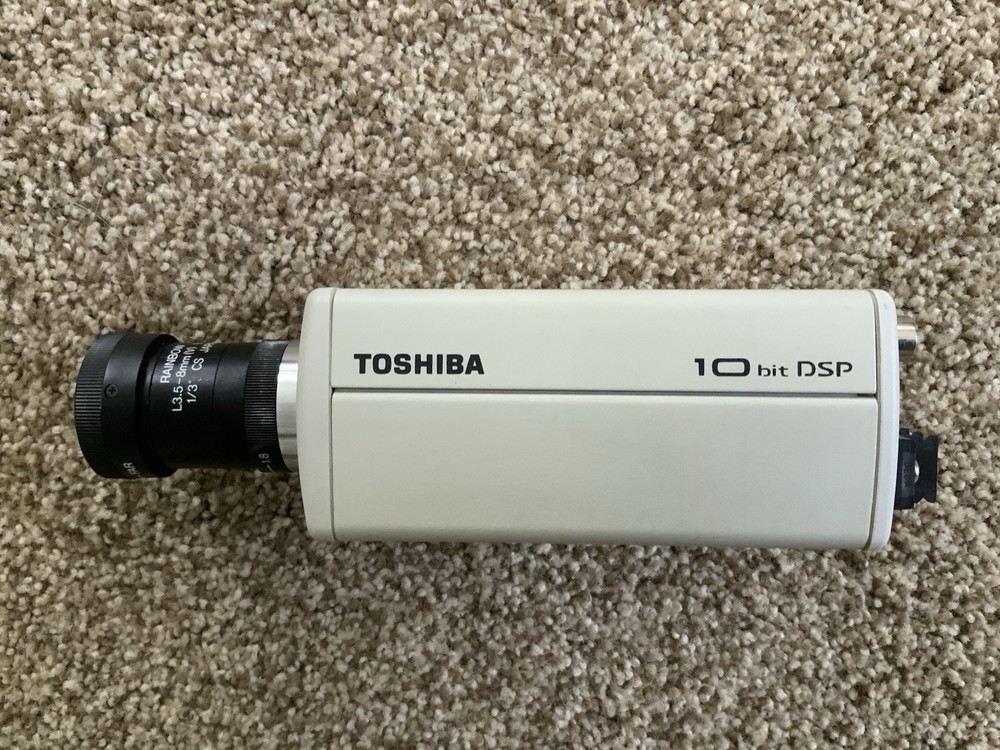 Toshiba IK-6200A CCD Color Camera