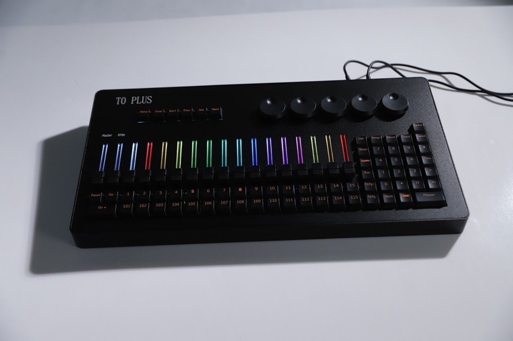 T0 PLUS Lighting Console Stage DMX512 Controller LED DJ Lighting Mini Console