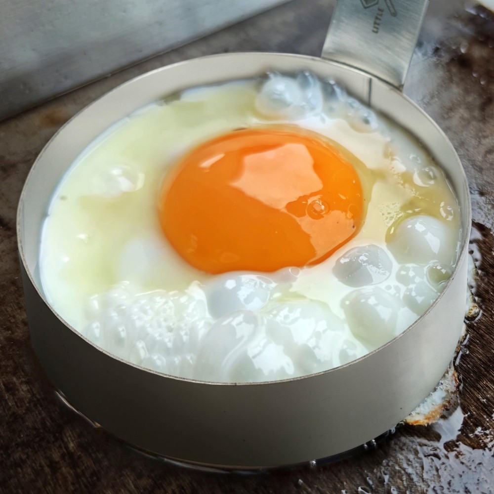 Silver Stainless Steel Egg Rings with Tab-Style Handle for Fried Scrambled
