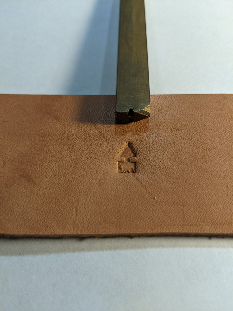 Classic Leather Stamping Tools                                        (ref. 39)