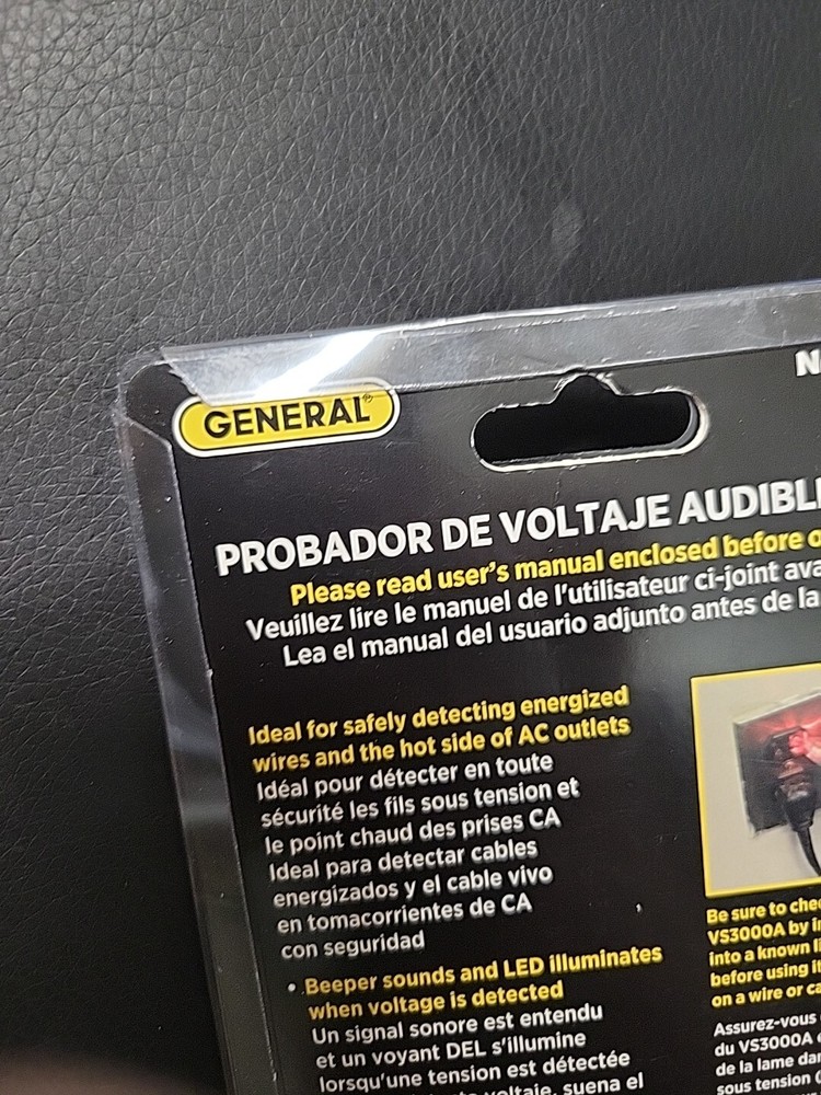 General Audible/Visual Voltage Tester VS3000A