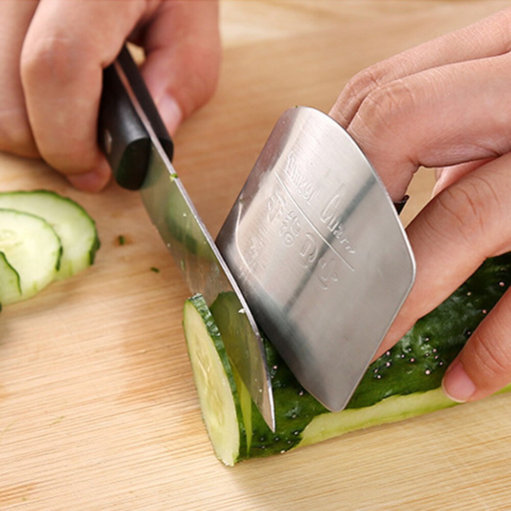 Stainless Steel Kitchen Finger Hand Protector Guard Chop Slice Shield Cook Tool