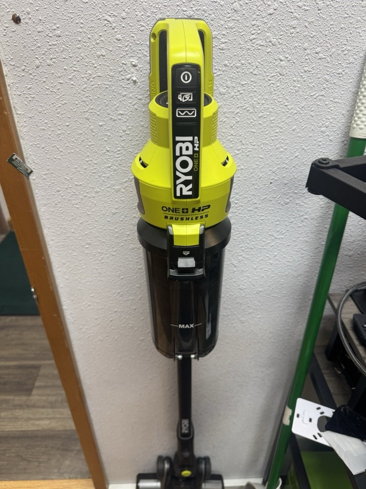Wall Mount Dock for Ryobi ONE+ HP Brushless Vacuum, Black Plastic Holder