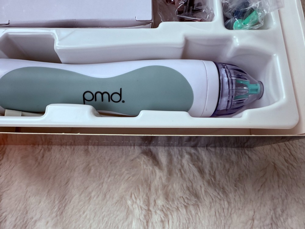 Nearly New $159 PMD Personal Microderm Classic At Home Microdermabrasion