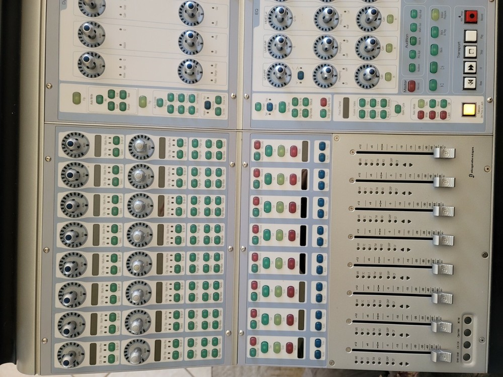 Digidesign D-Command Mixer Console Pro Tools Control Surface with x-mon
