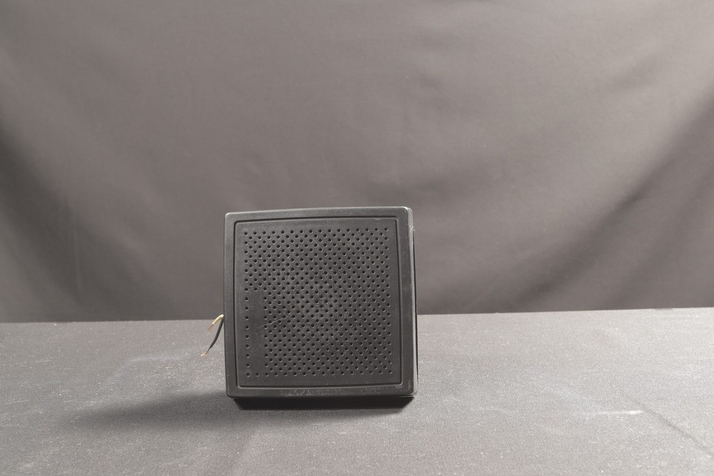 CB External Speaker Bare Wire Short - Used, Missing Bracket