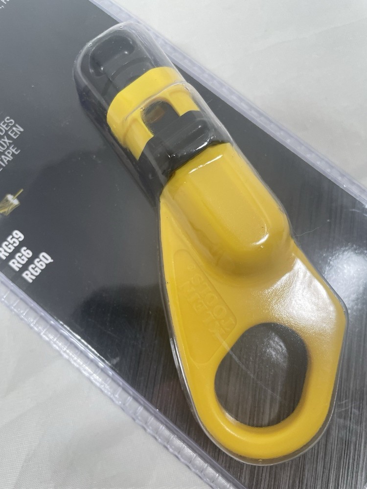 Klein Tools VDV110-061 Coax Cable 2-Level Radial Stripper