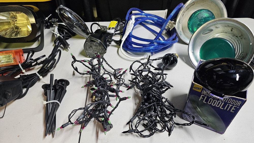 Huge Halloween Strobe Light Lot Thunder Sound Light Spider Light