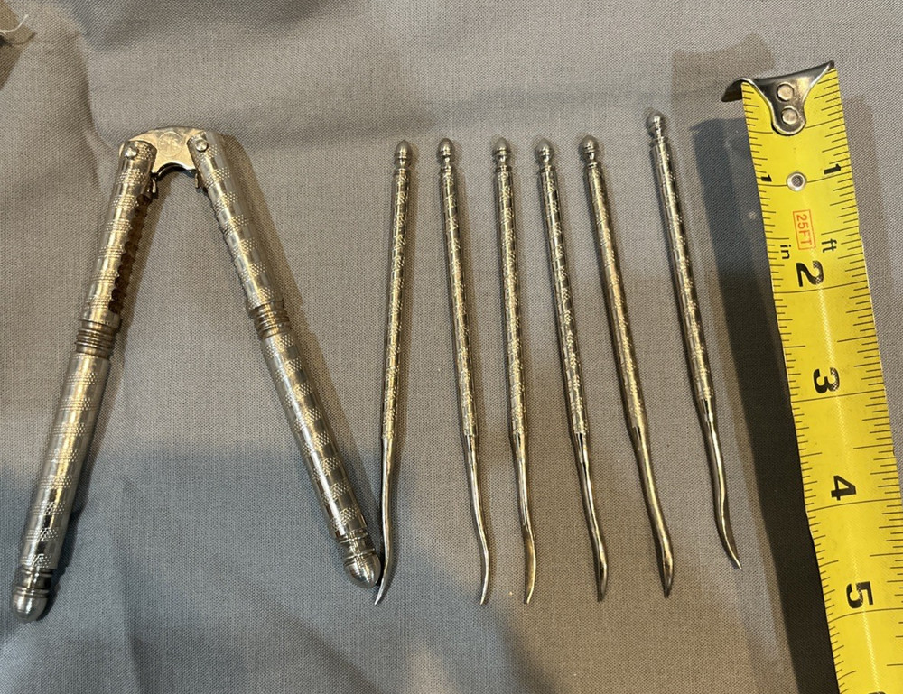 Vintage HMQ Nutcracker Set