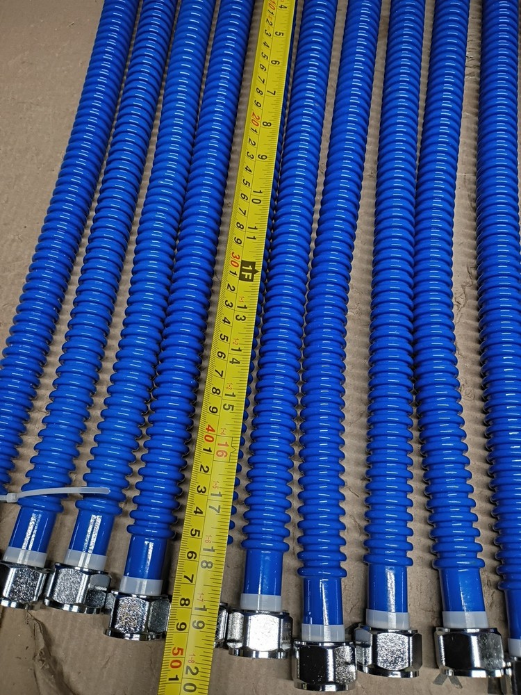 22PK Everbilt 3/4" X 18" Water Heater Flex Connector Red & Blue New Openbox