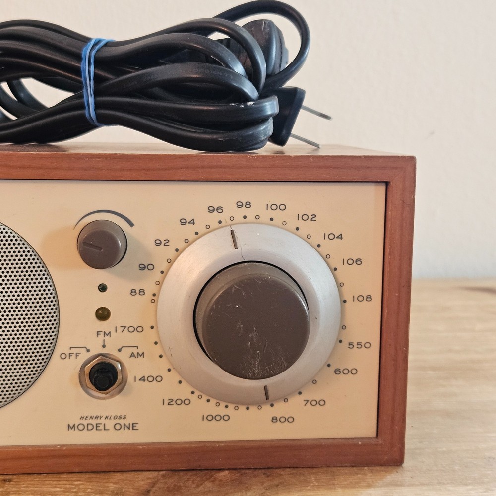Tivoli Audio Model One Brown w/ Power Cable
