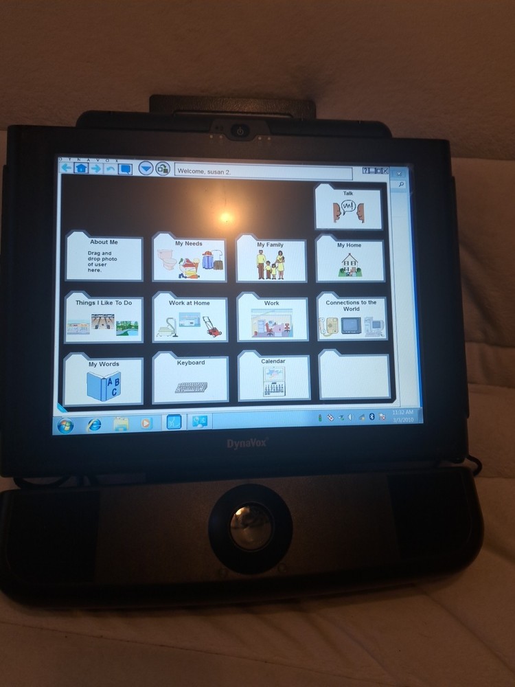 DYNAVOX VMAX+ EYEMAX COMPUTER SERIES 5 W/ INTER AACT, Eye Tracker. WORKS