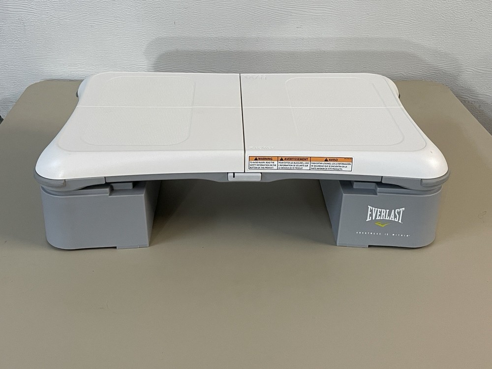 Nintendo Wii Balance Board + Everlast 3" Step Riser