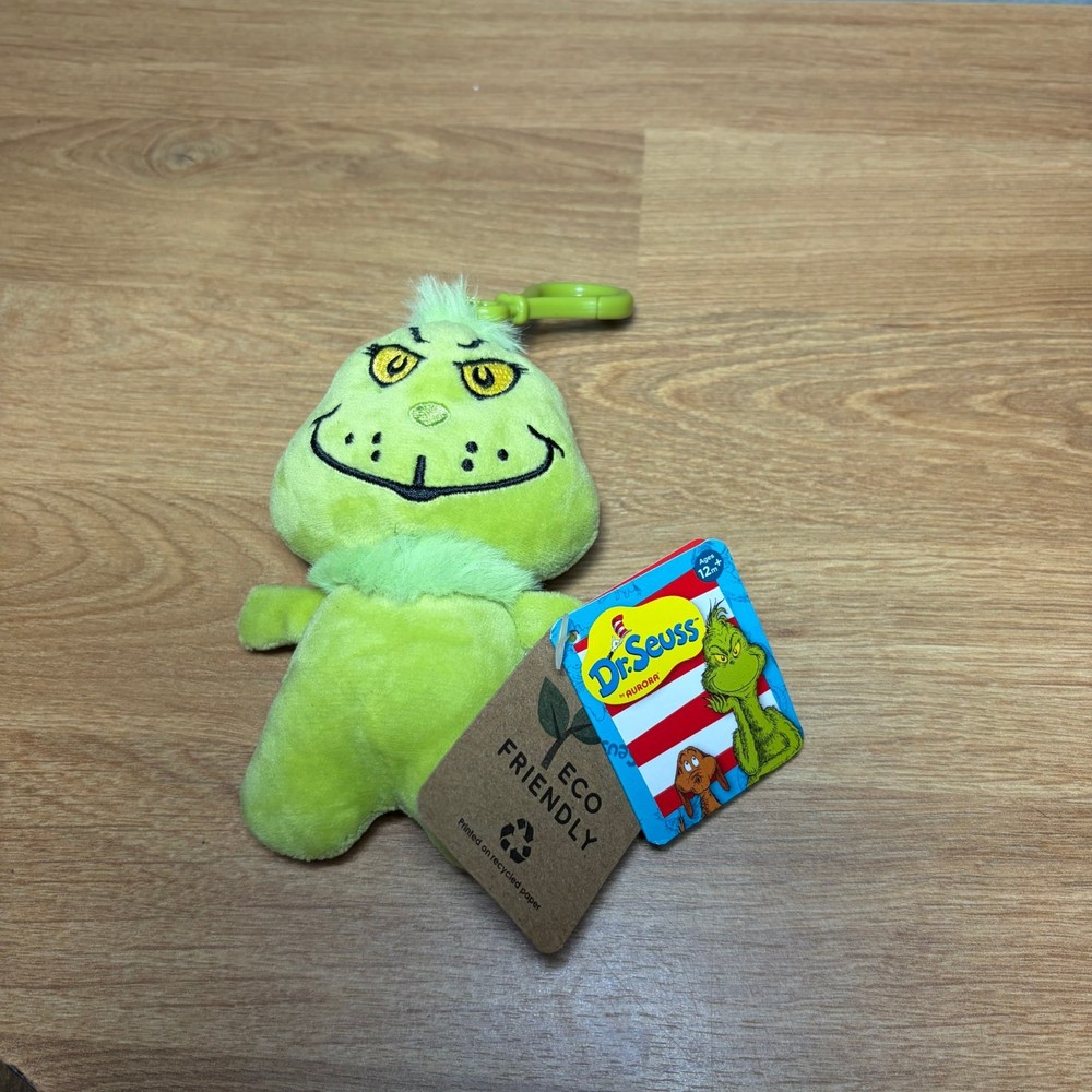 Universal Studios Dr Seuss Grinch Plush Keychain Theme Park