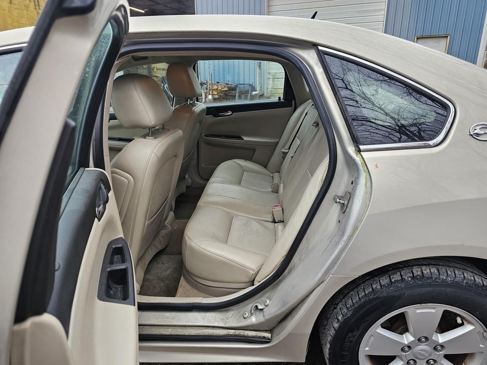 IMPALA 2009 Headrest 2436974