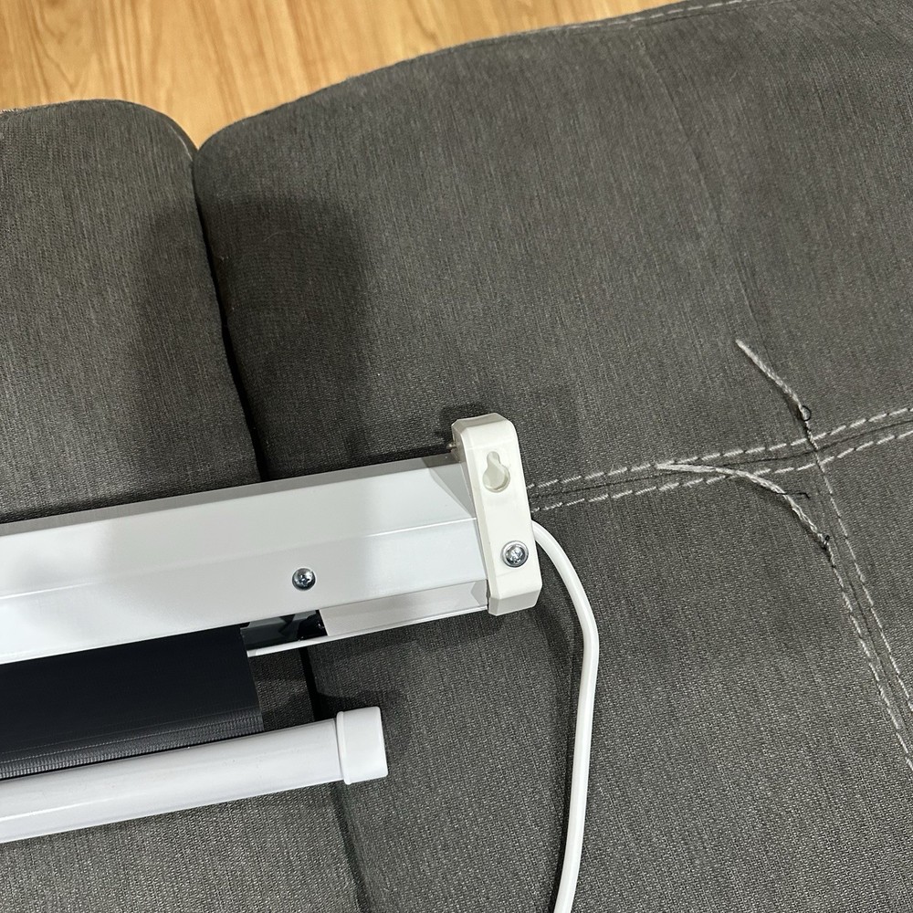 72” Zero Edge Z-100 3D Ready Projector Screen Diamond Cut I-Motorized