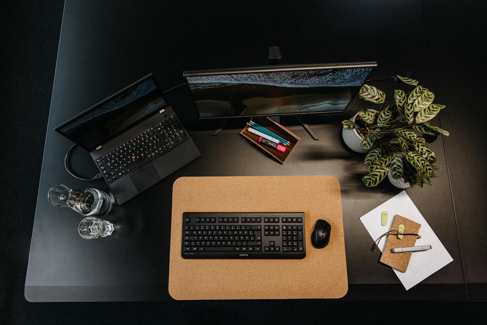 Cherry MW 3000 Wireless Computer Mouse for Work or Home. Nano USB Receiver Ea...