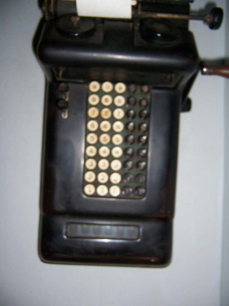Antique Burroughs Hand Crank Adding Machine 3-860058