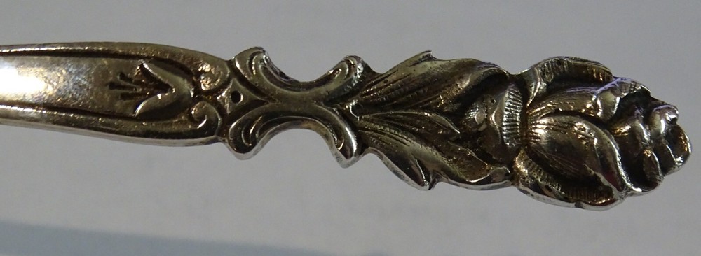 German 800 solid silver 8 1/2" Pastry Server 1.5