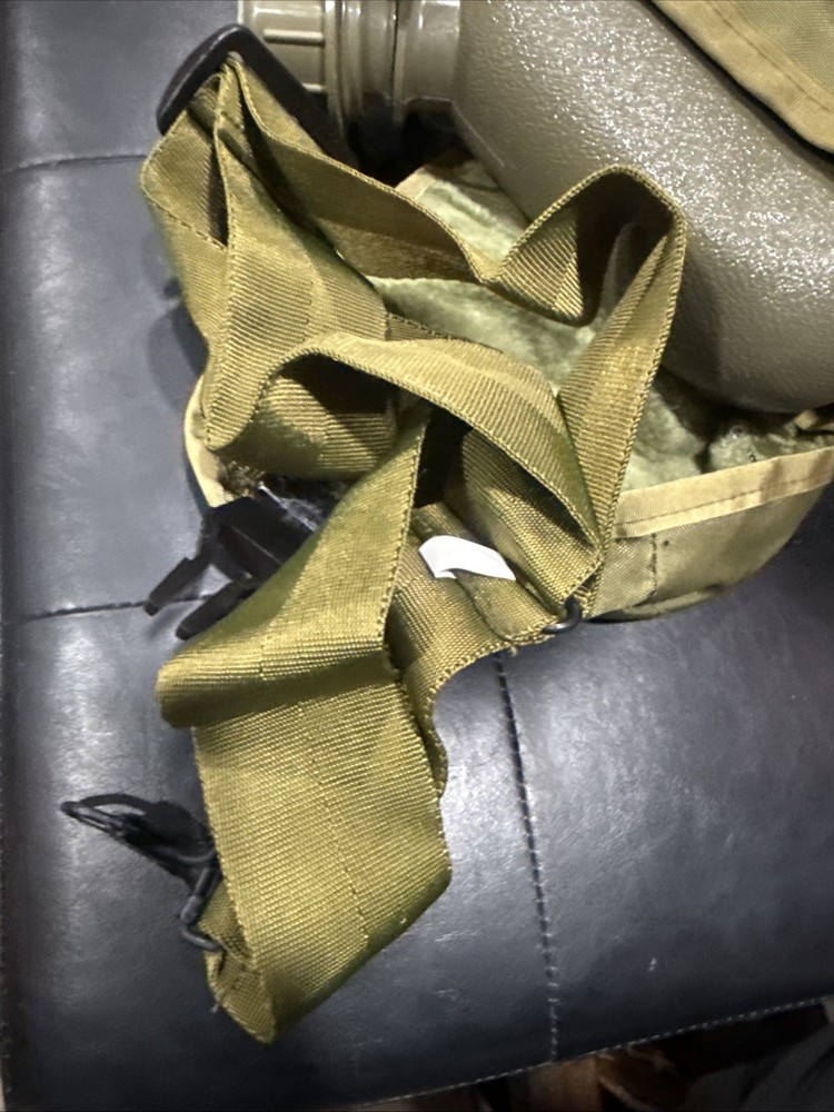 Canteen With Carrying Case NEW