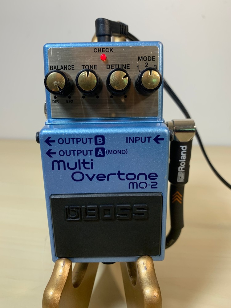 Boss MO-2 Multi Overtone - Chorus - Guitar Effect Pedal