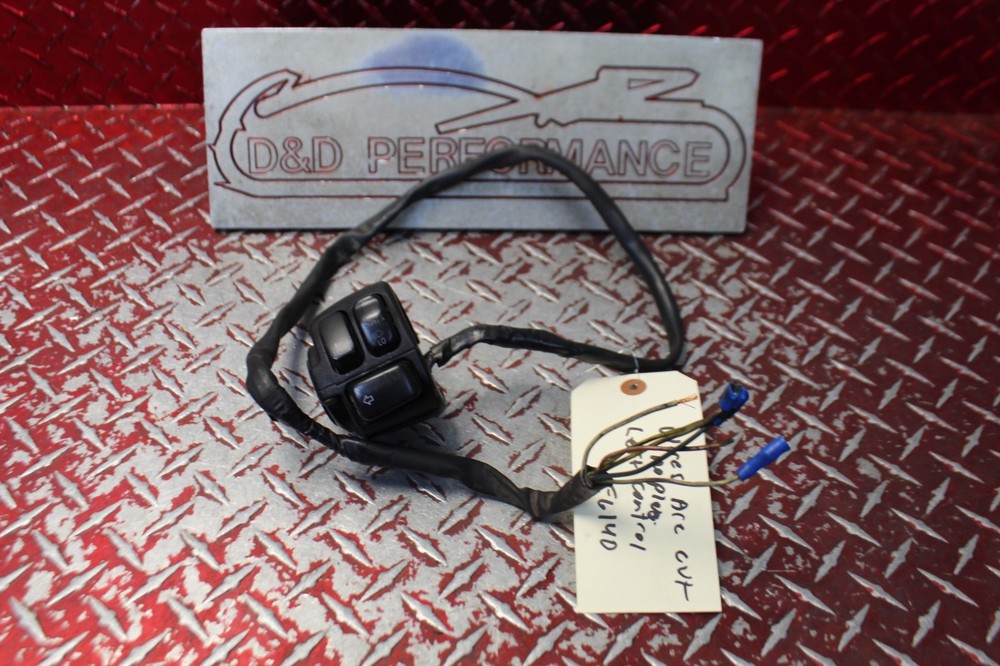 2010 HARLEY ELECTRA GLIDE OEM LEFT CONTROL SWITCH SEE DESC 2008 - 2013 EG140