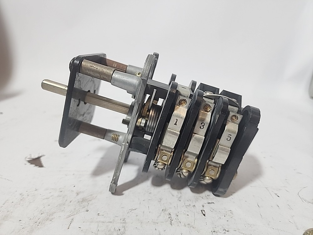 General Electric 16SB1B9X16 Control Switch