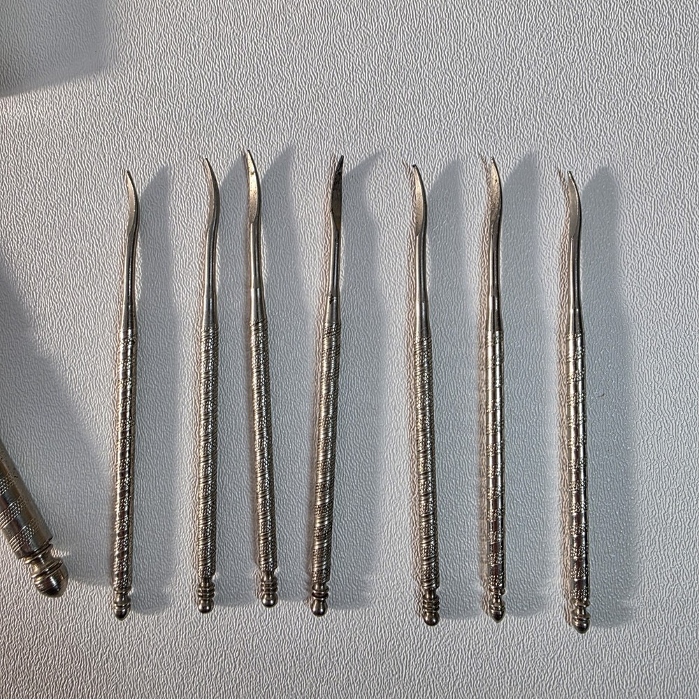 HMC Nutcracker Walnut Pecan Seafood Shellfish Metal Cracker Tool with 7 Picks