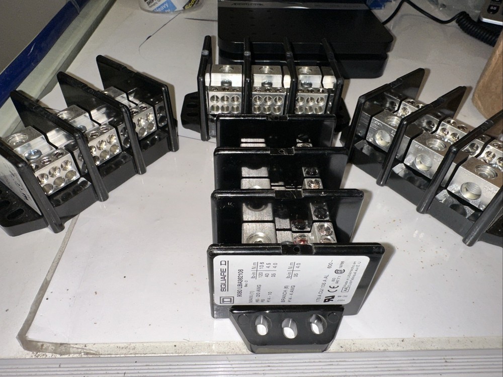 SQUARE D CLASS 9080 TYPE LBA362106, 600VAC Distribution Block