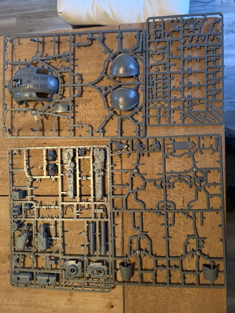 Bits And Pieces Warhammer 40K