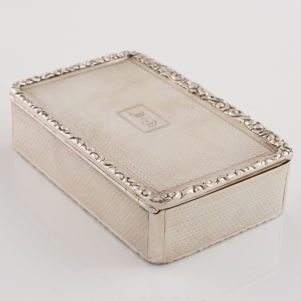 Sterling Silver Snuff Box with Parcel Gilt Interior 1821