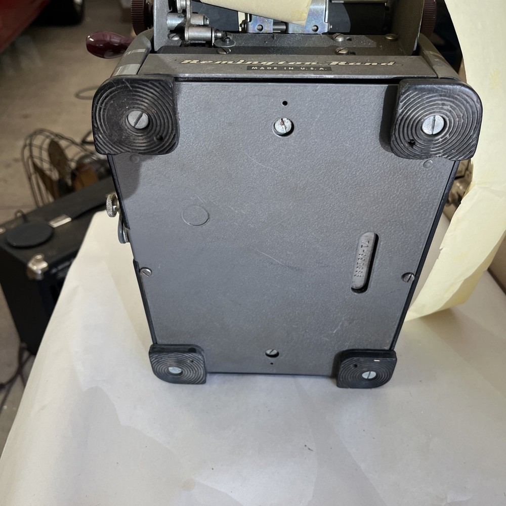 Vintage 1940’s Remington Rand Adding Machine